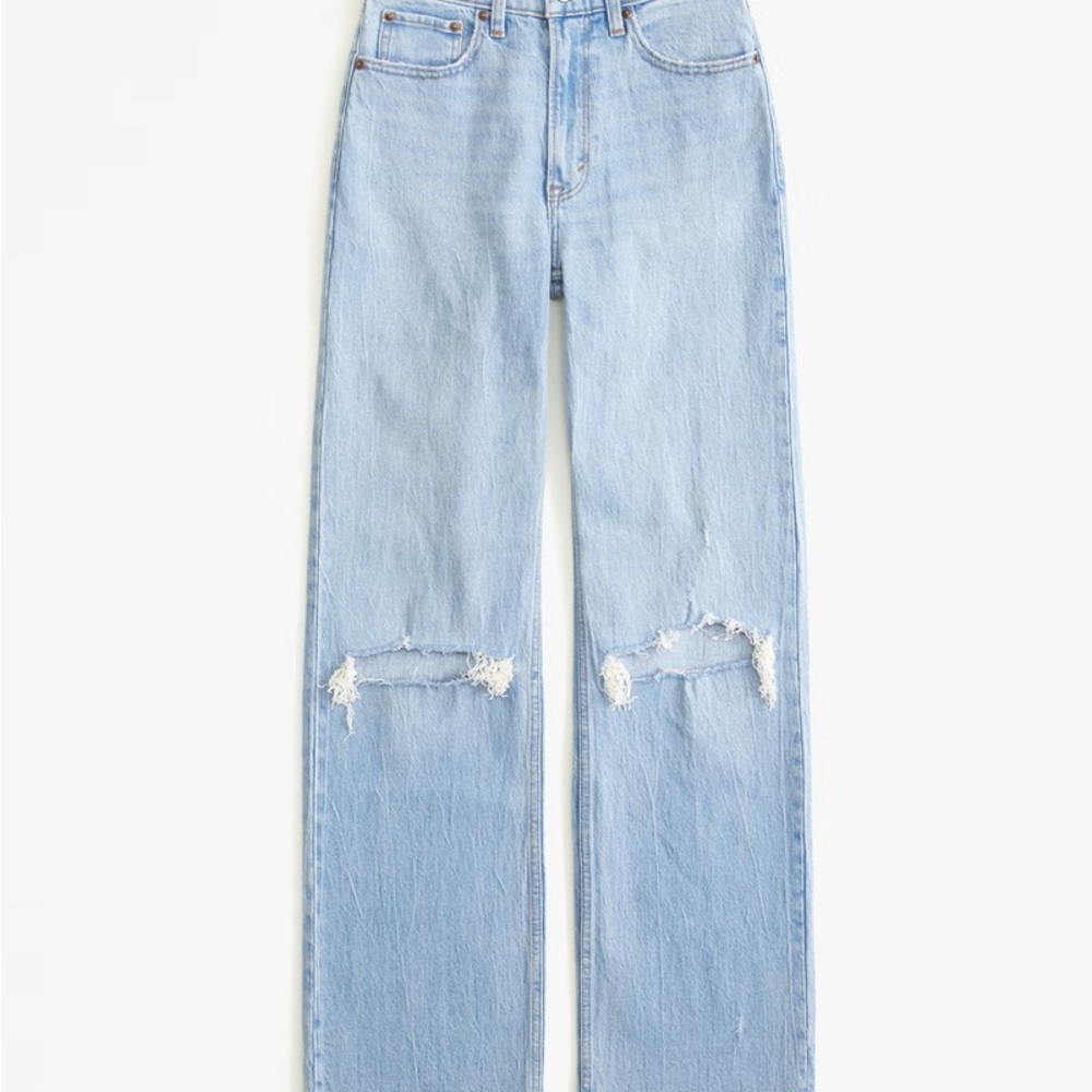 A&F 90’s High Raise Relaxed Jeans